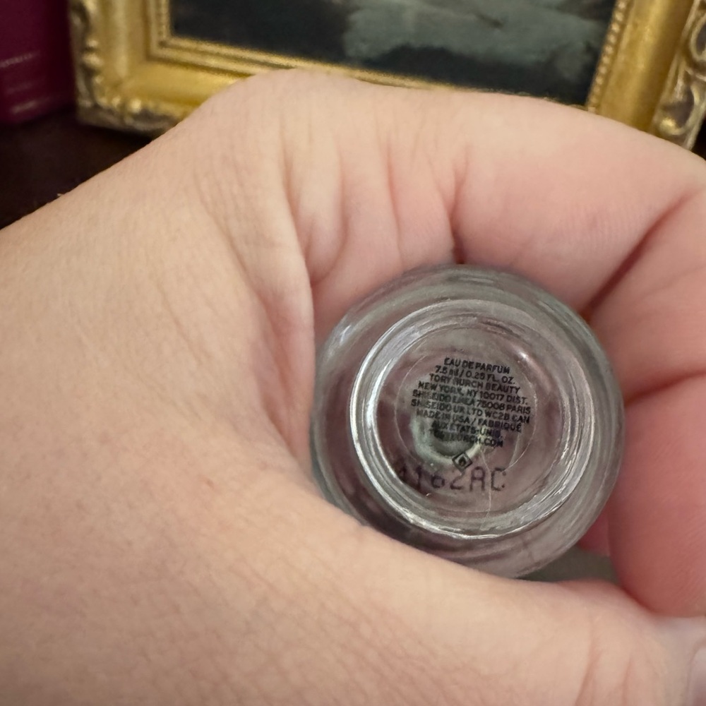 Tory Burch ‘Sublime’ 7.5 ml bottle of Eau de Parfum ✨ - Picture 4 of 5